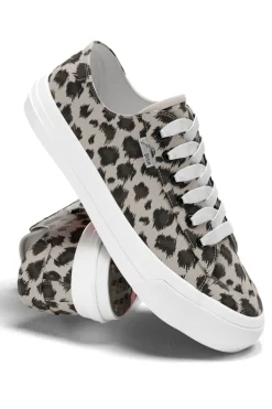 Spikeless Safari Canvas Traveler Shoe - FINAL SALE