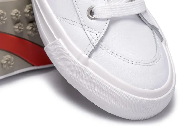 Spikeless White Leather Traveler Shoe - FINAL SALE